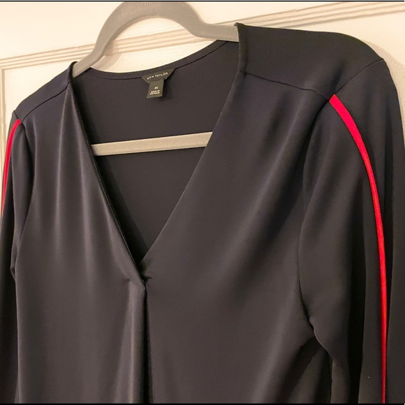 Ann Taylor nautical top - Picture 4 of 5